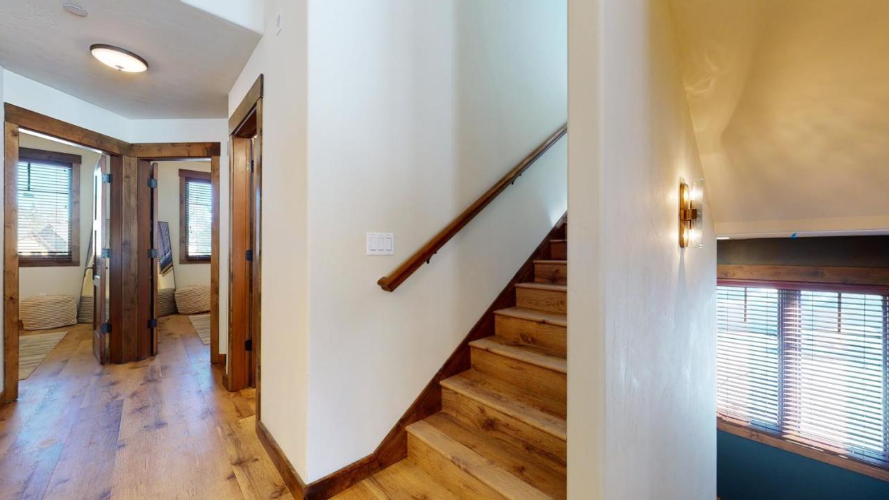 Woodwinds #1265 Townhouse * Mammoth Lakes